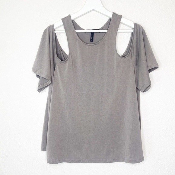 BCBCMaxAzria Kelsey Cold Shoulder Taupe Top L - Picture 2 of 9